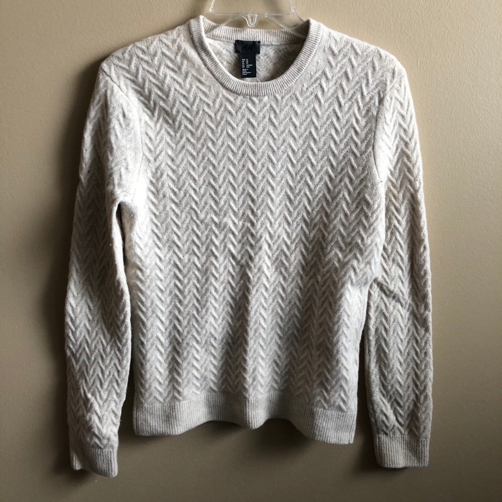 H&M Chevron Knit Scoop Neck Sweater Long Sleeve C